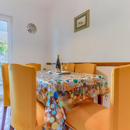 Apartment Iskra Slatine